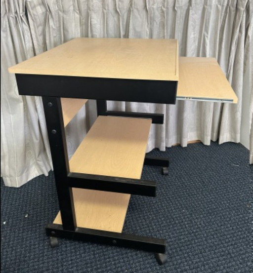 Mobilier informatique mobile