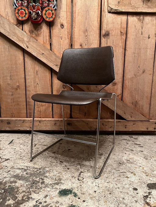 4x Design Classics: Matrix Chair by Krueger (USA) – Thomas Tolleson 1970s