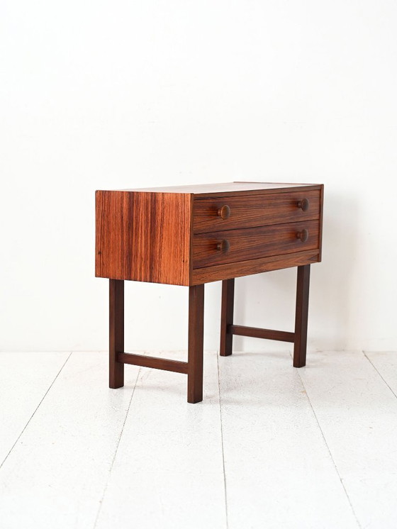 Image 1 of Scandinavisch nachtkastje met twee laden