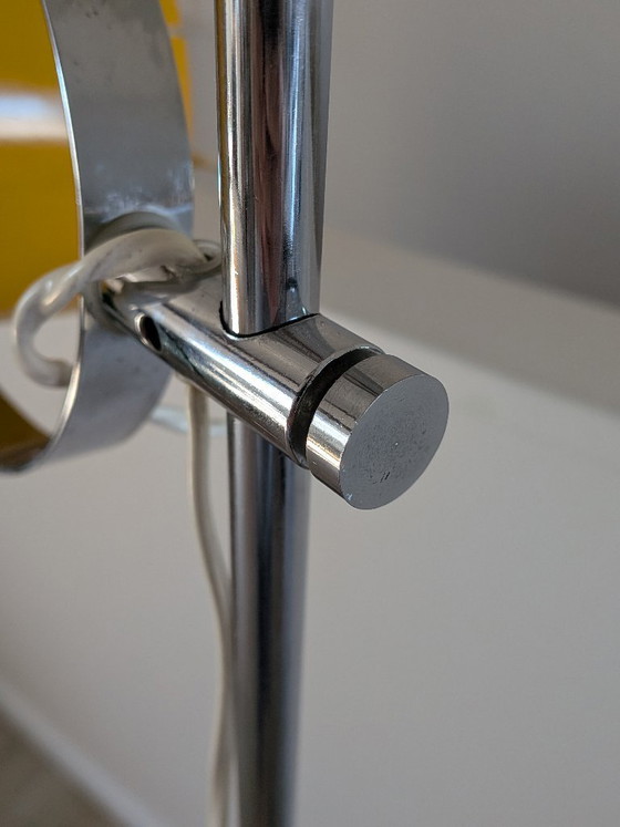 Image 1 of Stehlampe aus der Mitte des 20. Jahrhunderts, zugeschrieben J.J.M. Hoogervorst für Anvia, 1960er Jahre – Gelb