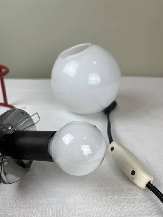 Vintage Italian design ball lamp from the 1970s. – Table lamps, Metal, Space Age (photo 15 of 17)