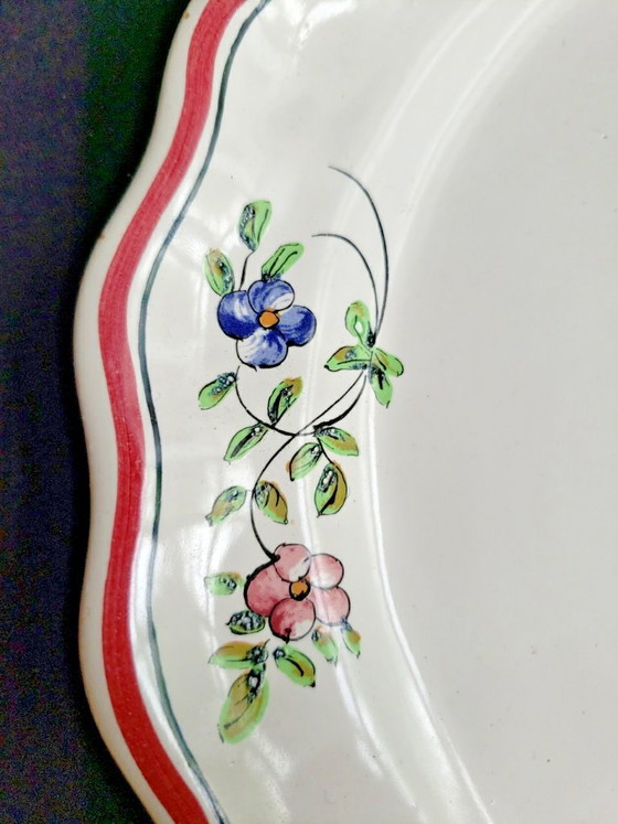 Piatto in maiolica dell'Est Lunéville. Decorazione floreale dipinta a mano. – Stoviglie, Ceramica (photo 4 of 6)