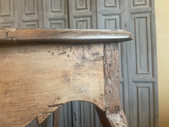 Table d'appoint Louis XV en bois de cerisier français – Tables d'appoint, Brass, Wood (photo 15 of 19)