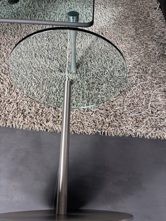 Image 1 of Mesa auxiliar de cristal