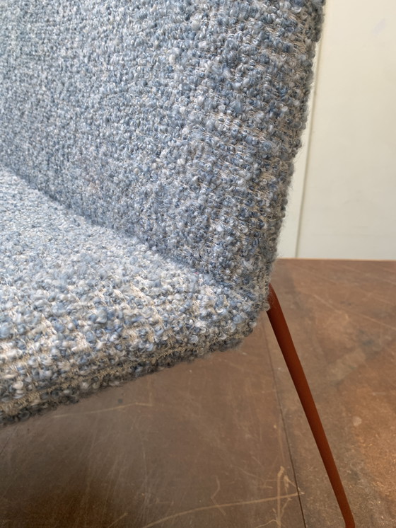 Image 1 of Sedia di design restaurata – Lana bouclé e acciaio inossidabile