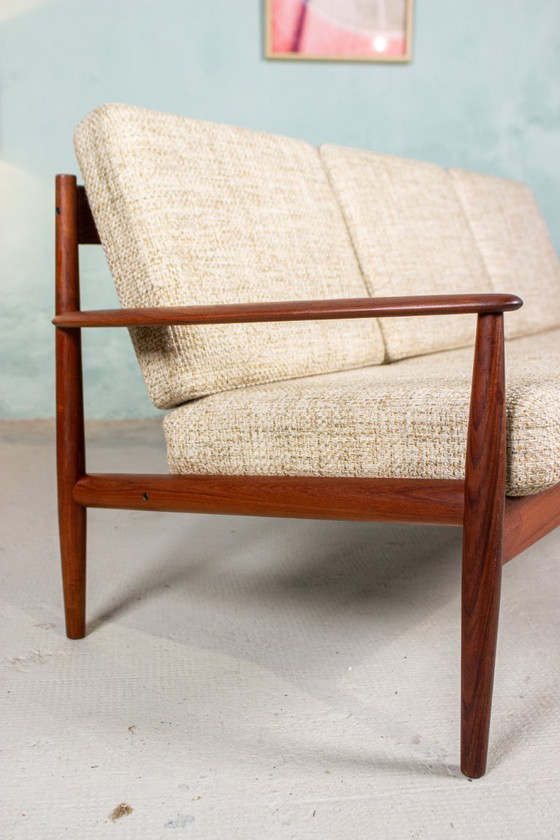 Image 1 of Canapé vintage en teck Grete Jalk France and Son, milieu du siècle