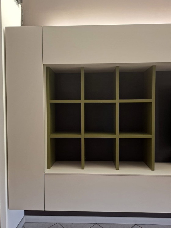Image 1 of TOMASELLA hangende woonkamermeubelcompositie