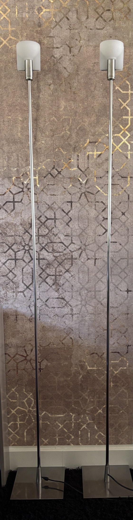 Image 1 of Pradina Stehlampen