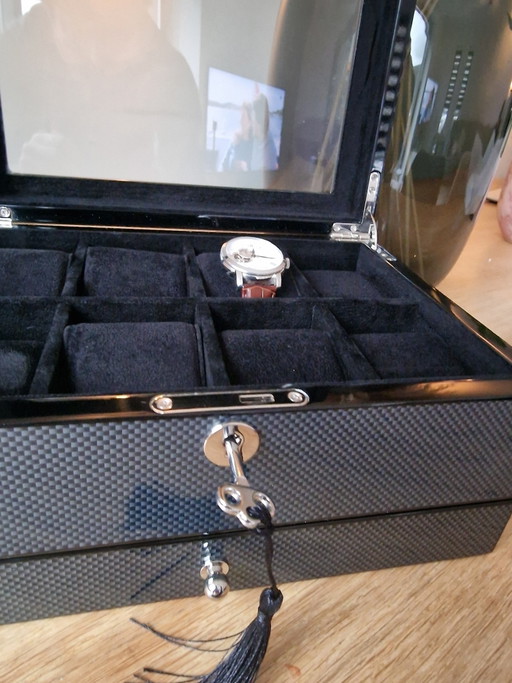 Ligne Exclusive - Coffret à Bijoux - Coffret haut de gamme pour montres, bijoux et lunettes de soleil - pour 8 grandes montres -