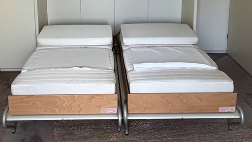 Cama plegable Hülsta para 2 personas con armario