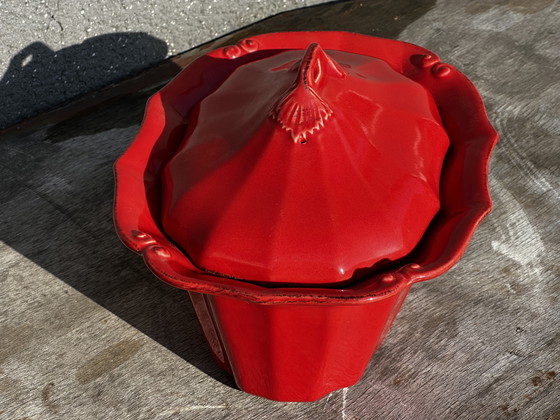 Image 1 of Grote rode keramische terrine jaren 50