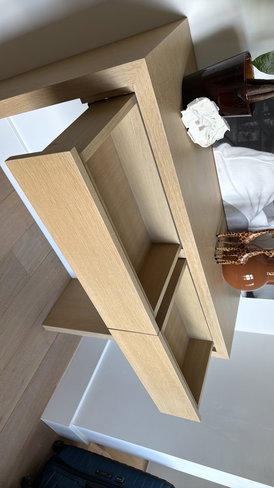 Image 1 of Console eiken fineer