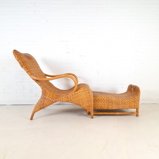 Vintage rotan fauteuil met voetenbank
