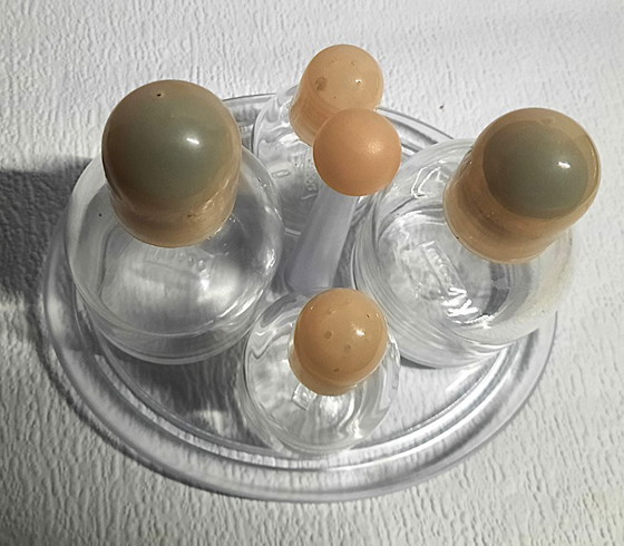 Image 1 of Vintage Bodum Cruet Set – Design Carsten Jørgensen | Olie & Azijn + Zout & Peper | Ovale Houder | 20x13x16 cm