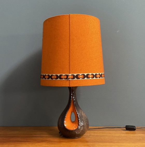 Ceramic Orange / Brown Table Lamp 1960s – Textile (photo 10 of 13)