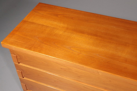 Image 1 of Italiaanse architectonische ladekast in essenhout