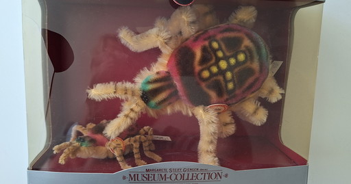 Vintage Steiff limited edition Museum Collection Spider set