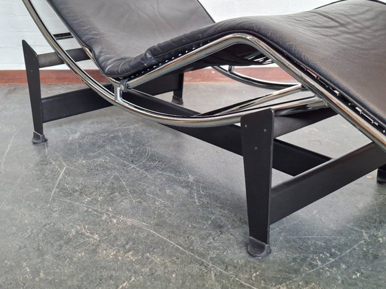 Image 1 of Chaise longue replica LC4 di Le Corbusier
