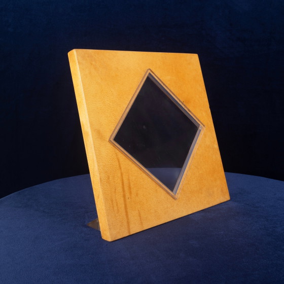 Giorgio Tura Natuurlijk Perkament en Plexiglas Fotolijst voor Tura Milano, 1980 – Lijsten, Leather, Modern (photo 7 of 16)
