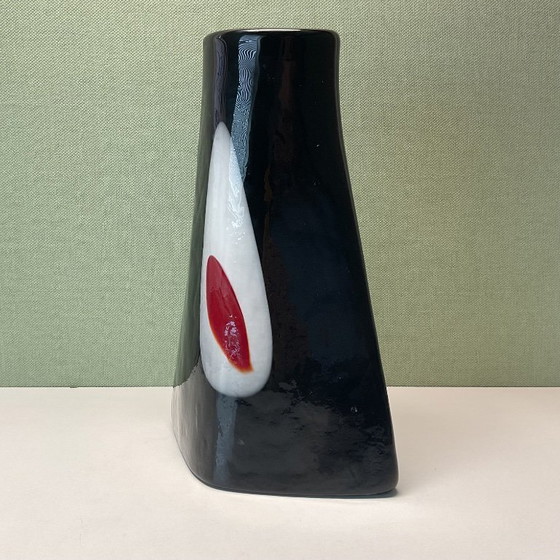 Image 1 of vintage Murano (Italy) 50, glass vase