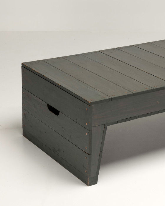 Image 1 of Lage Tafel - Bossche School - Dom Hans van der Laan