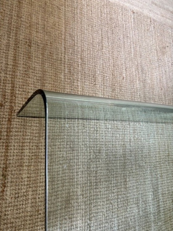 Image 1 of Table en verre design Alitalia 120 x 120