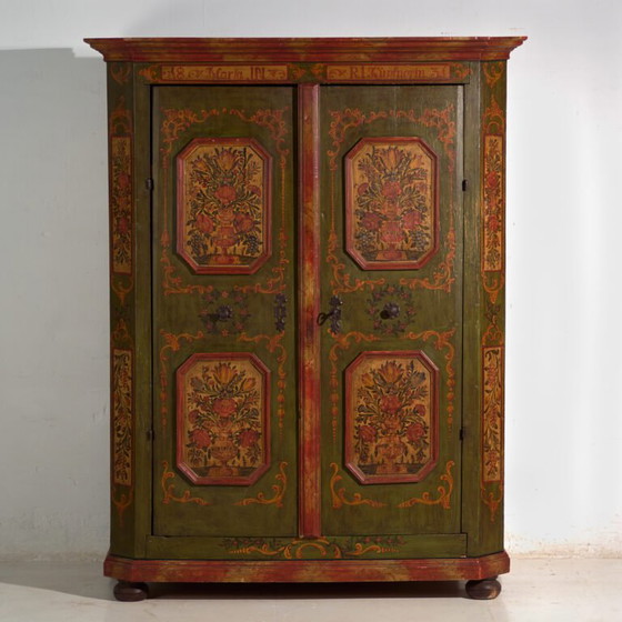 Antique painted armoire in pine wood – Austria, Year 1831 – Wardrobes, Rustic (photo 28 of 40)