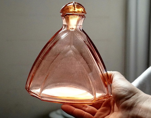 Vintage Art Deco Pink Rosalin Glass Decanter with Stopper | 1930s