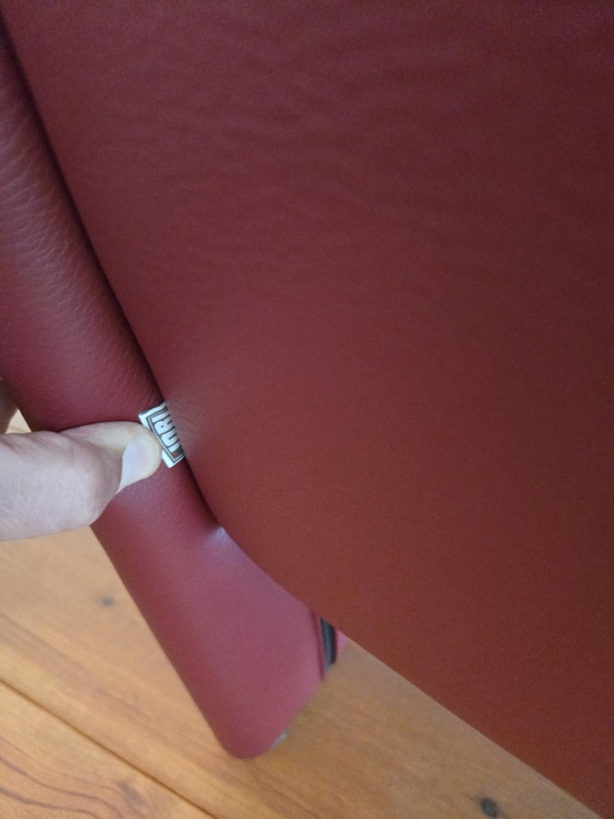 Sedie Jori in ottime condizioni (il prezzo si intende per singolo pezzo) – Poltrone, Leather, Metal (photo 7 of 7)