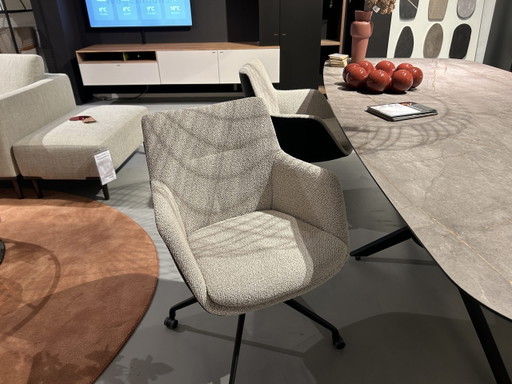 Vivian Esszimmerstühle, 4er-Set – De Toekomst, eetkamerstoelen, Textile, Plastic (photo 2 of 6)