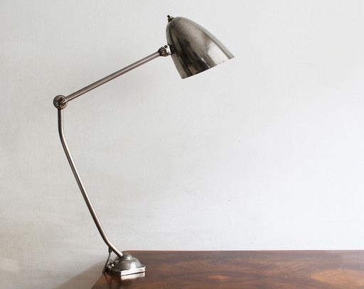 Verstelbare bureaulamp uit 1930