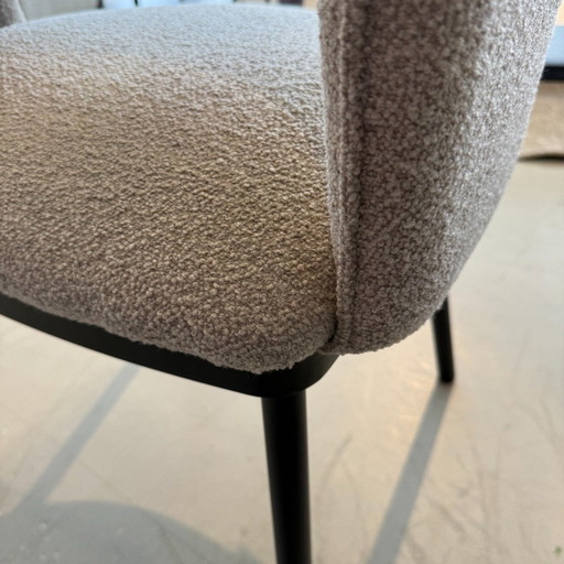Linna Bouclé – INHOUSE, eetkamerstoelen (photo 2 of 3)