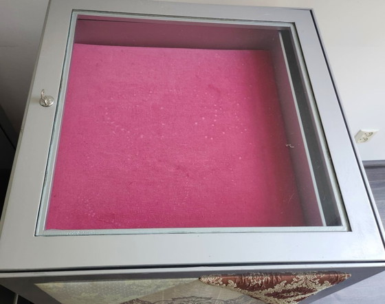 2 vitrines exclusives avec présentoir – Glass, Metal (photo 9 of 9)