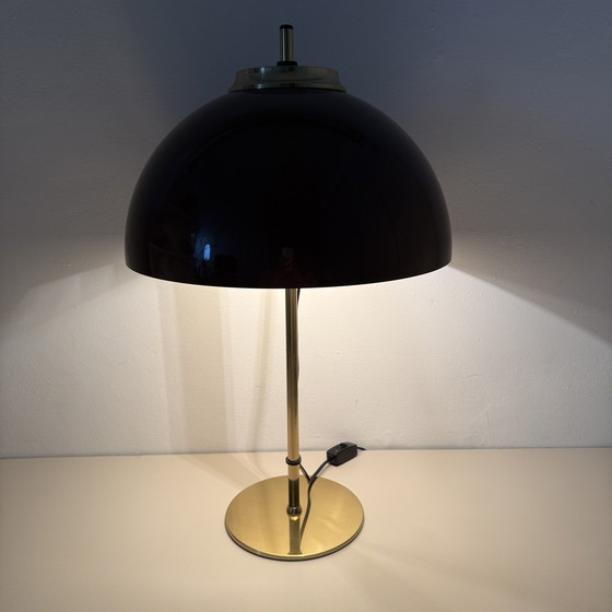 Image 1 of Lampada da tavolo vintage a fungo con base in metallo dorato , anni '70