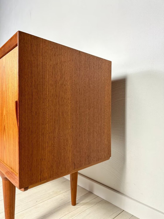 Image 1 of Vintage Deens Teak Dressoir No.18 van Omann Jun 60s