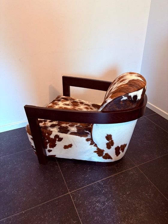 Paar Tre P syoelen van koevacht, Italiaans, 2015 – Fauteuils, Leather, Wood (photo 5 of 5)