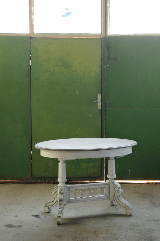 Oval-Shaped Salon Coffee Table, 1800s