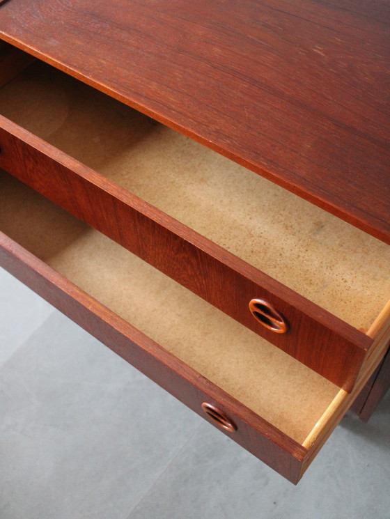 Image 1 of Vintage Deense ladekast in teak