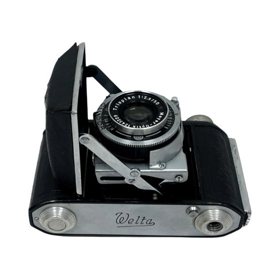 Image 1 of German Welta Welti I Meyer-Optik Trioplan 2.9/50 camera, 1950s, in working order