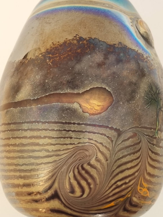 Image 1 of Eisch Studioglas Vase 1991 – Signed – Iridescent – ​​Landscape Decor 18.5cm