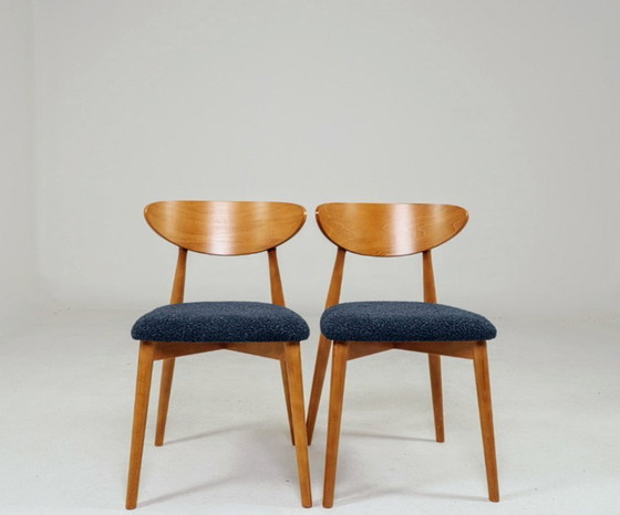Image 1 of Scandinavische eetkamerstoelen set van 4, marineblauw met krullend design