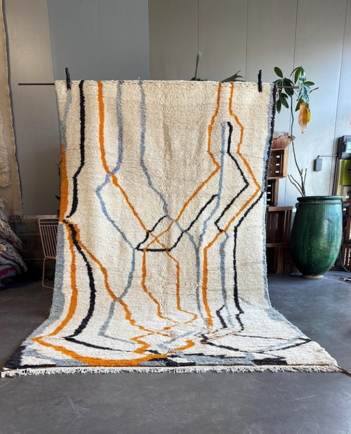 Marokkaans Azilal wollen tapijt 200x350 cm – Handgeweven Berber tapijt
