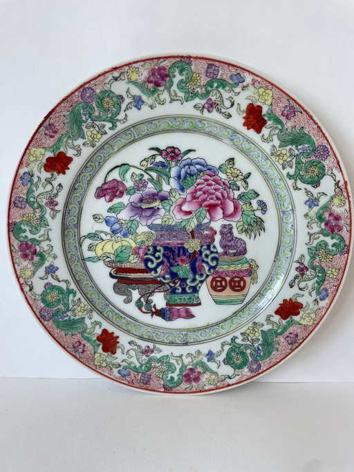 assiette chinoise vintage Da Qing Qianlong Famille Rose style