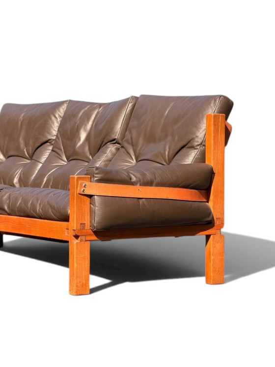 Auténtico conjunto de salón Pierre Chapo: sofá S32 y sillón S15 - Olmo y cuero (años 60) – Zona de estar (photo 12 of 23)