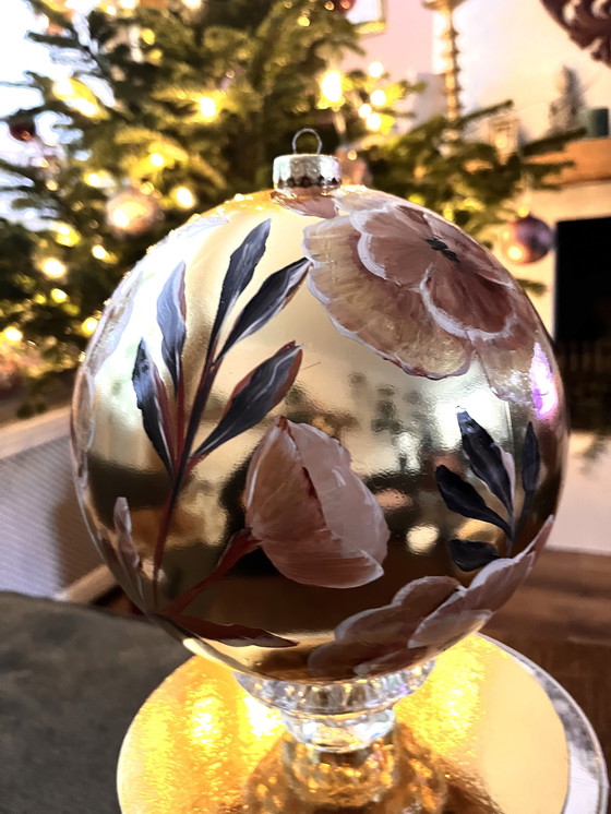 Image 1 of Handbemalte GROSSE Weihnachtskugel