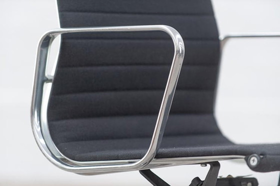 Image 1 of Silla de oficina Vitra Ea117