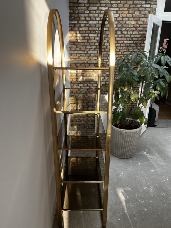 Image 1 of Vetrina aperta in ottone vintage con vetro fumé