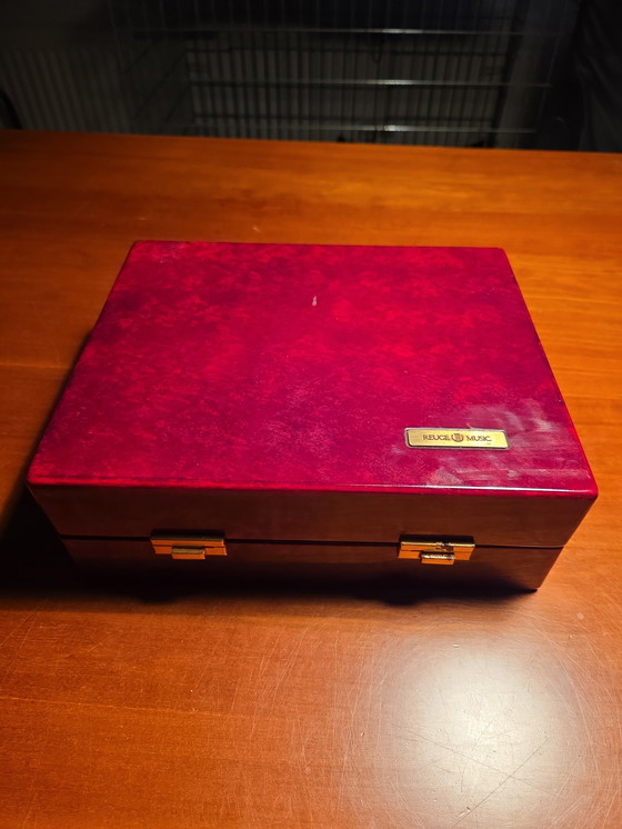 Image 1 of Reuge music box songbird