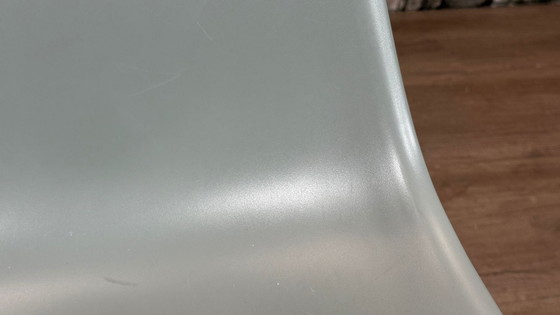 Image 1 of Vitra DSR grigio