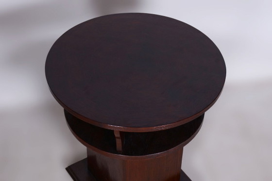 Restored Art Deco Round Small Table, Oak, Veneer, Czech, 1920s – Side tables, Wood (photo 8 of 8)
